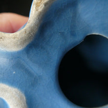 Load image into Gallery viewer, 1930s Sylvac Rabbit Model 1067 4 inches Blue