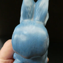Load image into Gallery viewer, 1930s Sylvac Rabbit Model 1067 4 inches Blue