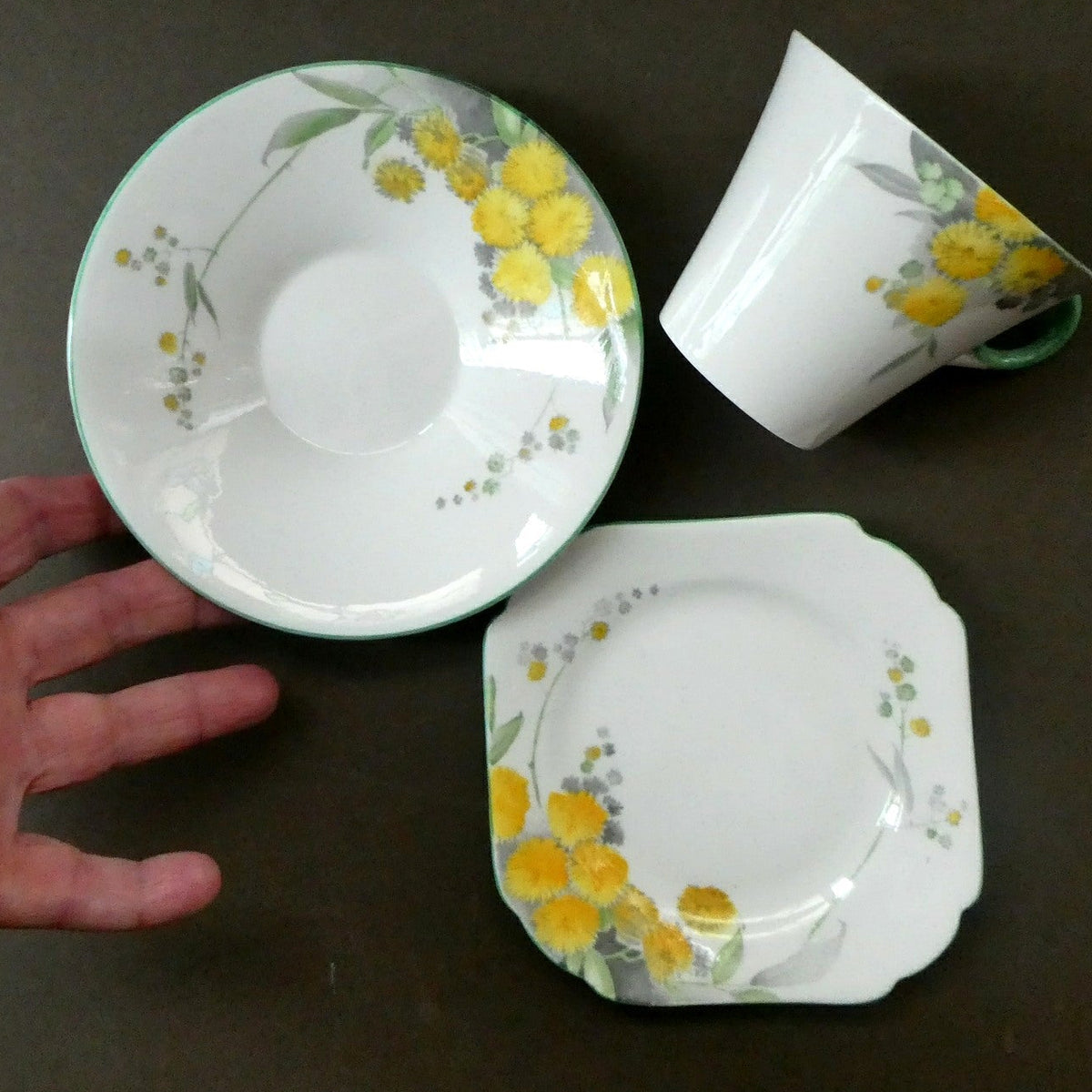 Rare SHELLEY 1930s Art Deco TRIO (Cup, Saucer Side Regal