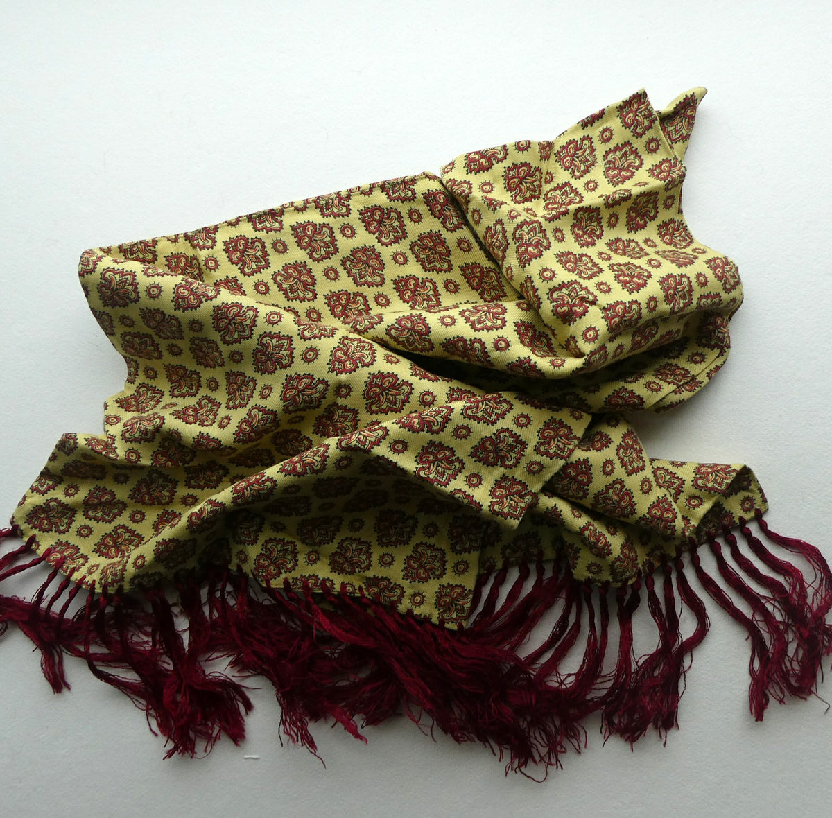 イギリス製 Vintage Tootal Scarf ドット 1960's〜 イギリス製 Vintage Tootal Scarf ドット 1960's〜 - メルカリ