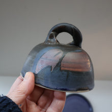 Load image into Gallery viewer, SCOTTISH POTTERY. Vintage Studio Pottery Butter / Cheese Dome by Margaret Kinnear at Oathlaw Pottery