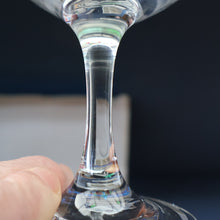 Load image into Gallery viewer, 1960s Collectable BOXED SET of Six Babycham Glasses with Yellow Deer Motif