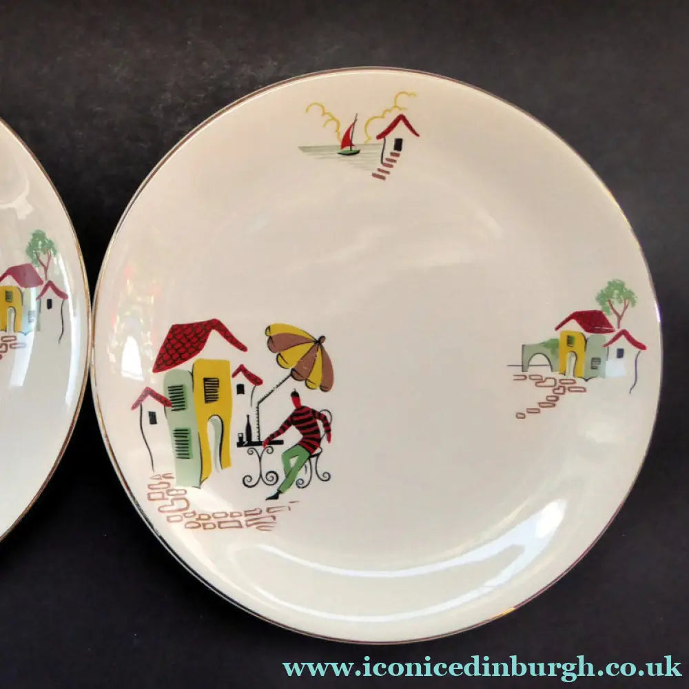 Vintage 1950s Alfred Meakin 9 inch Dinner Plate. Very attractive