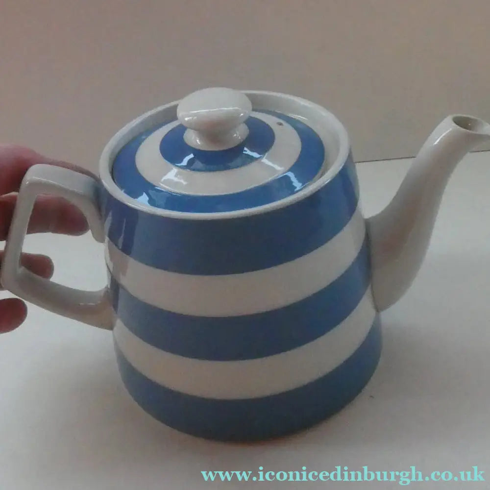 Vintage TG Green CORNISHWARE Classic Shape Teapot with Old Green