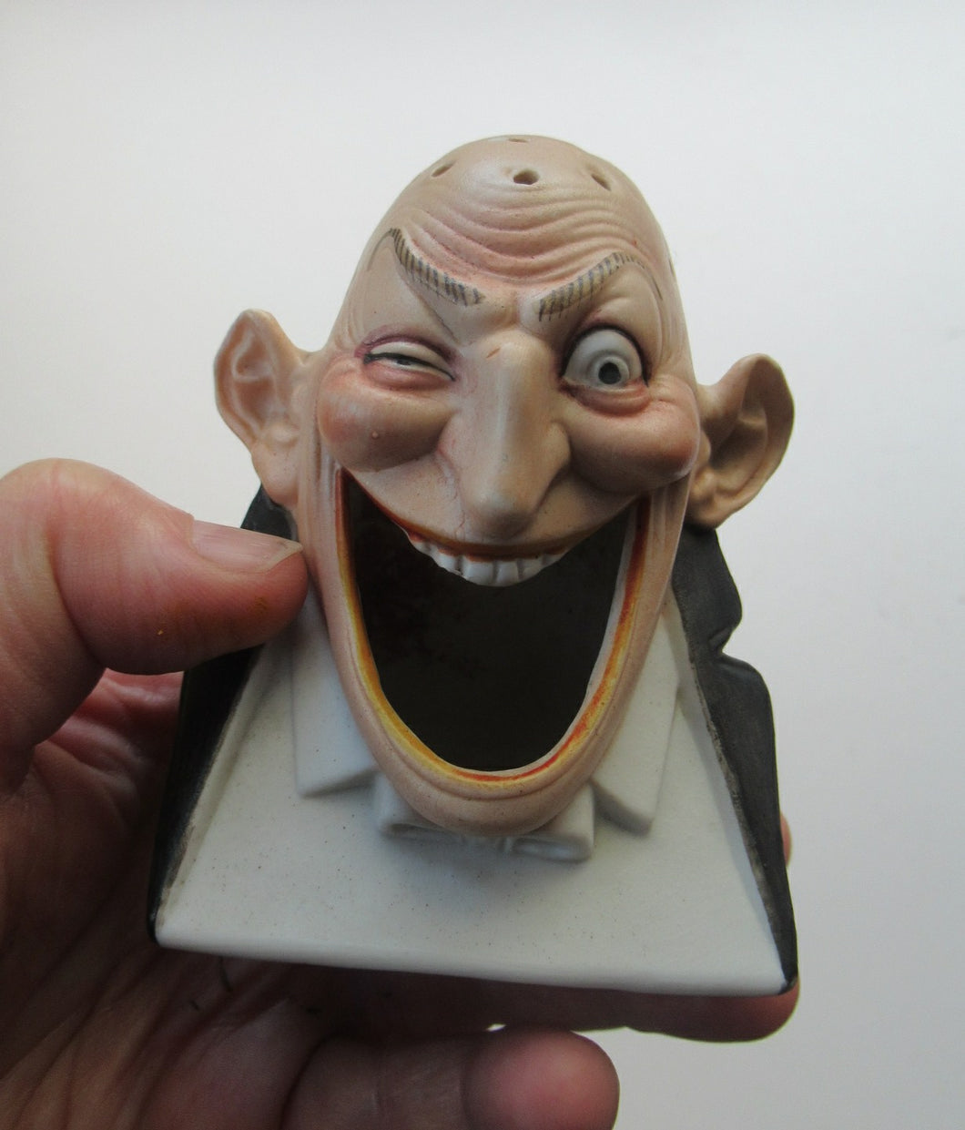 Antique Porcelain SMOKING Ashtray and Match Holder by Schafer & Vater. UGLY GRIN