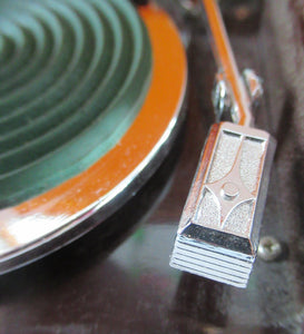 Kitsch 1960s Musical Japanese Jewellery Box: Radiogram Shape