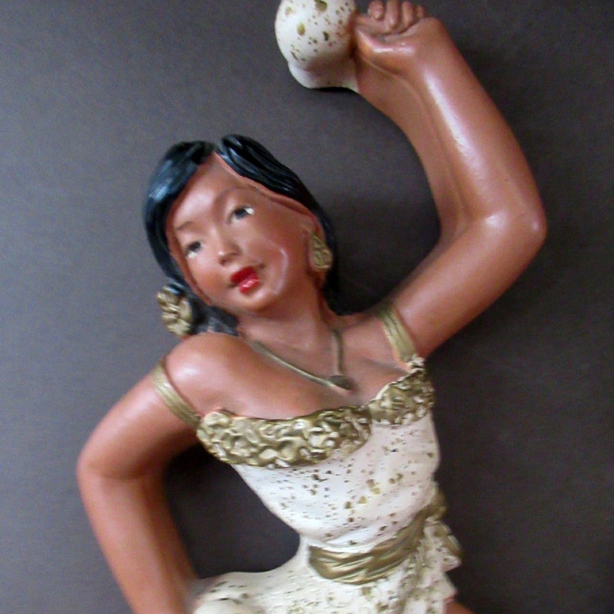 1950s AMERICAN Universal Statuary Co. Pair of Chalkware Plaques
