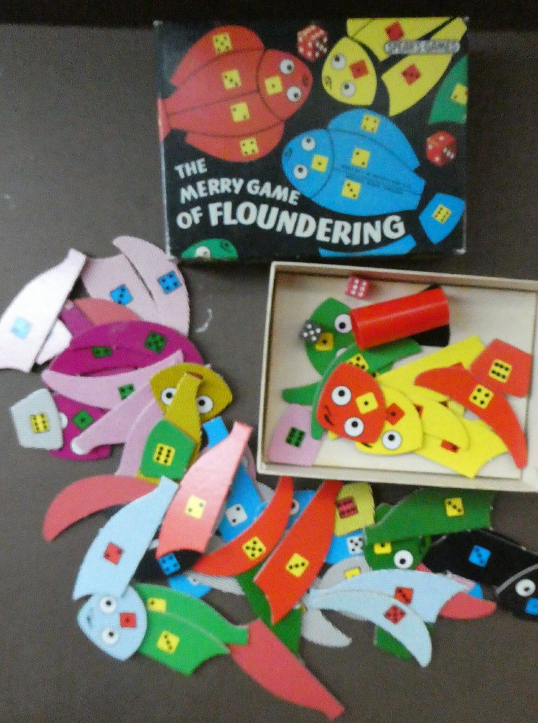 COMPLETE. Vintage The Merry Game of Floundering in Original Box by Spear's Games
