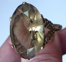 Load image into Gallery viewer, Vintage 9 ct gold ring with Citrine. Size S
