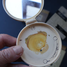 Load image into Gallery viewer, JOB LOT: Three Vintage 1960s Plastic Powder Compacts. Helena Rubinstein, Leichner
