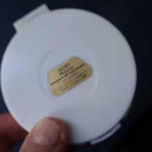 Load image into Gallery viewer, JOB LOT: Three Vintage 1960s Plastic Powder Compacts &amp; Three Little Stratton Boxes.

