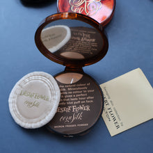 Load image into Gallery viewer, JOB LOT: Four Vintage 1960s Plastic Powder Compacts
