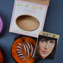 Load image into Gallery viewer, JOB LOT: Four Vintage 1960s Plastic Powder Compacts
