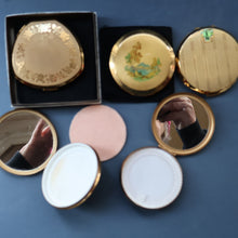 Load image into Gallery viewer, JOB LOT: Five Vintage 1950s / 1960s Gold-Tone Powder Compacts
