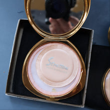 Load image into Gallery viewer, JOB LOT: Five Vintage 1950s / 1960s Gold-Tone Powder Compacts
