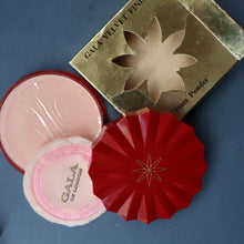 Load image into Gallery viewer, JOB LOT: Four Vintage 1950s / 1960s Plastic Powder Compacts by Evette, Goya and Gala of London

