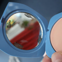 Load image into Gallery viewer, JOB LOT: Four Vintage 1950s / 1960s Plastic Powder Compacts by Evette, Goya and Gala of London
