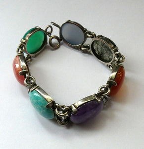 Pretty Vintage Bracelet Set with Coloured Agates. Excellent Condition