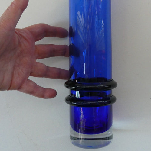 SCOTTISH GLASS. Vintage 1960s Caithness Glass Double Ring or Hoop Vase. Designed by Domhnall O Broin