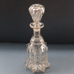 EXCEPTIONAL Victorian Bell Decanter with Original Stopper with Facet Cut Ribbing: 13 1/2 inches in height