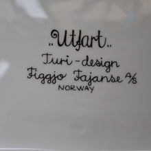 Load image into Gallery viewer, Extremely Rare 1960s NORWEGIAN Figgjo Flint Decorative Hanging Plaque. &quot;Erfurt&quot; Designed by Turi Gramstad Oliver
