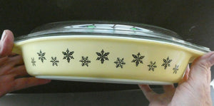 1950s Vintage PYREX GAEITY Oval Divided Lidded Serving Dish Gaiety YELLOW SNOWFLAKE