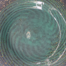 Load image into Gallery viewer, SCOTTISH GLASS. Collectable 1930s Monart Plate with Shallow Dip. 9 1/4  inches (C)
