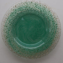 Load image into Gallery viewer, SCOTTISH GLASS. Collectable 1930s Monart Plate with Shallow Dip. 9 1/4  inches (B)
