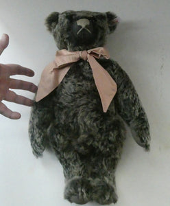 LARGE Steiff Bear with GROWLER. Limited Edition 2007. British Collector's Club. "Old Black Bear"