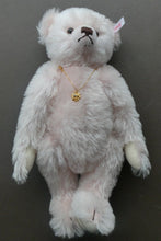 Load image into Gallery viewer,  STEIFF LIMITED EDITION Teddy Bear 2007. BRITISH COLLECTORS CLUB. English Rose (Princess Diana)
