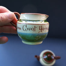 Load image into Gallery viewer, 1940s/ 1950s TORQUAY POTTERY (Longpark, Devon) Souvenir Motto Ware GREAT YARMOUTH
