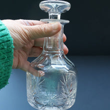 Load image into Gallery viewer, EDINBURGH CRYSTAL. Vintage PAIR of 1980s Mallet Shape Whisky Decanters STAR OF EDINBURGH Pattern
