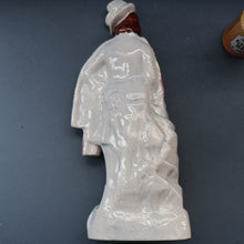 Load image into Gallery viewer, LARGE Genuine Staffordshire Figurine of Robert the Bruce. 15 1/2 inches in height. PERFECT
