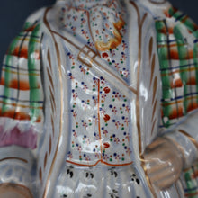 Load image into Gallery viewer, LARGE Genuine Staffordshire Figurine of Robert the Bruce. 15 1/2 inches in height. PERFECT
