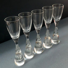 Load image into Gallery viewer, 1950s HOLMEGAARD Princess Schnapps Glasses with Internal Bubble
