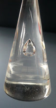 Load image into Gallery viewer, 1950s HOLMEGAARD Princess Schnapps Glasses with Internal Bubble

