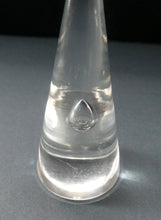 Load image into Gallery viewer, 1950s HOLMEGAARD Princess Schnapps Glasses with Internal Bubble

