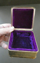 Load image into Gallery viewer,  1950s P&amp;O CRUISE SHIP SOUVENIR Trinket Box.
