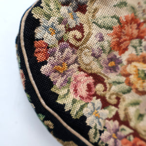 Vintage 1940s British PETIT POINT Tapestry Handbag or Evening Bag with Pink Roses Design. Excellent Condition