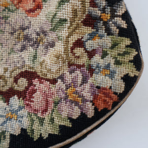 Vintage 1940s British PETIT POINT Tapestry Handbag or Evening Bag with Pink Roses Design. Excellent Condition