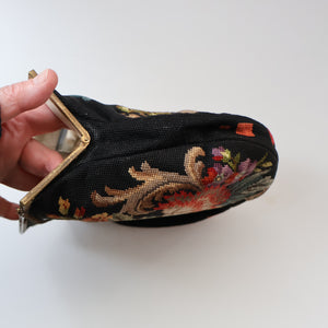 Larger Vintage 1940s British PETIT POINT Tapestry Handbag or Evening Bag with Pink Roses Design. Excellent Condition