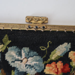 Larger Vintage 1940s British PETIT POINT Tapestry Handbag or Evening Bag with Pink Roses Design. Excellent Condition
