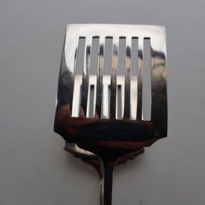 SOLID SILVER with London Hallmark (1906). Edwardian Antique Asparagus Tongs or Pastry Servers