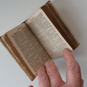 Antique 19th Century MAUCHLINE Ware New Testament Book with Image of Edinburgh Castle and Gardens. FREE POSTAGE