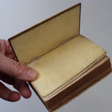 Load image into Gallery viewer, Antique 19th Century MAUCHLINE Ware New Testament Book with Image of Edinburgh Castle and Gardens. FREE POSTAGE
