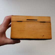 Load image into Gallery viewer, THE BANDSTAND. Antique 19th Century MAUCHLINE Trinket Box. Scottish International Exhibition Edinburgh 1886
