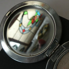 Load image into Gallery viewer, Rare 1930s ART DECO Miniature Powder Compact by RAVON / CUSSONS. Dancing Lady on Lid
