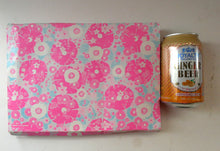 Load image into Gallery viewer, Vintage 1960s FLOWER POWER Cosmetics. 1960s No.23 by Evette. Powder, Soaps and Bath Cubes 
