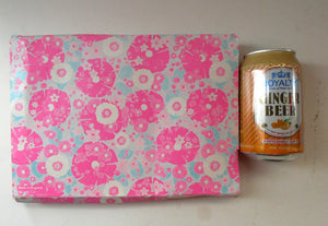 Vintage 1960s FLOWER POWER Cosmetics. 1960s No.23 by Evette. Powder, Soaps and Bath Cubes 