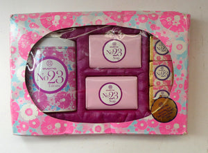 Vintage 1960s FLOWER POWER Cosmetics. 1960s No.23 by Evette. Powder, Soaps and Bath Cubes 